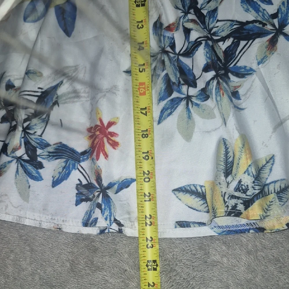 Floral White Mini Dress - Picture 8 of 9